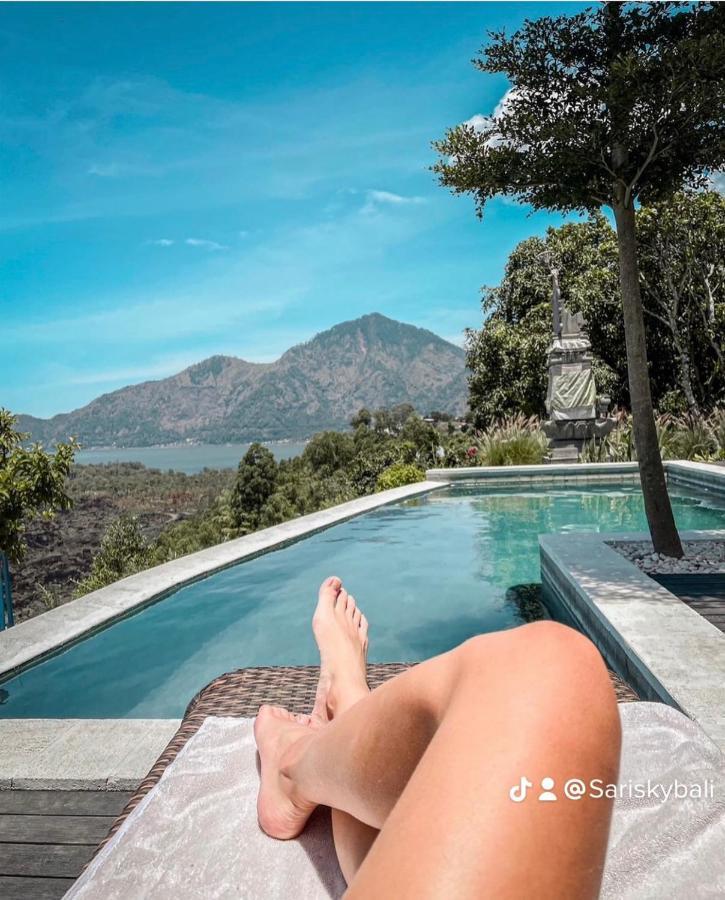 ホテル Sari Sky Bali クブペンロカン エクステリア 写真
